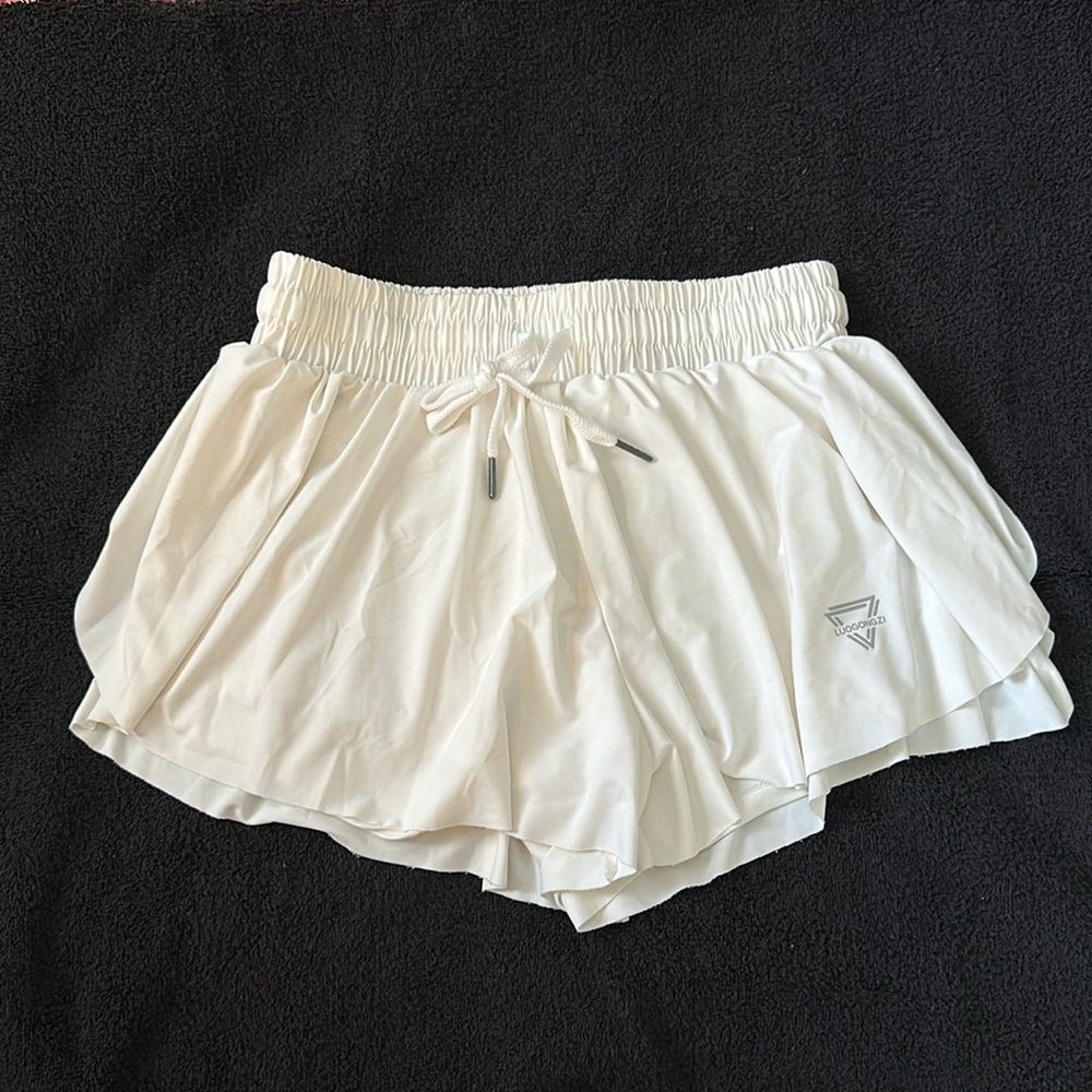 Luogongzi 2 in 1 Flowy Running Shorts Women’s Small